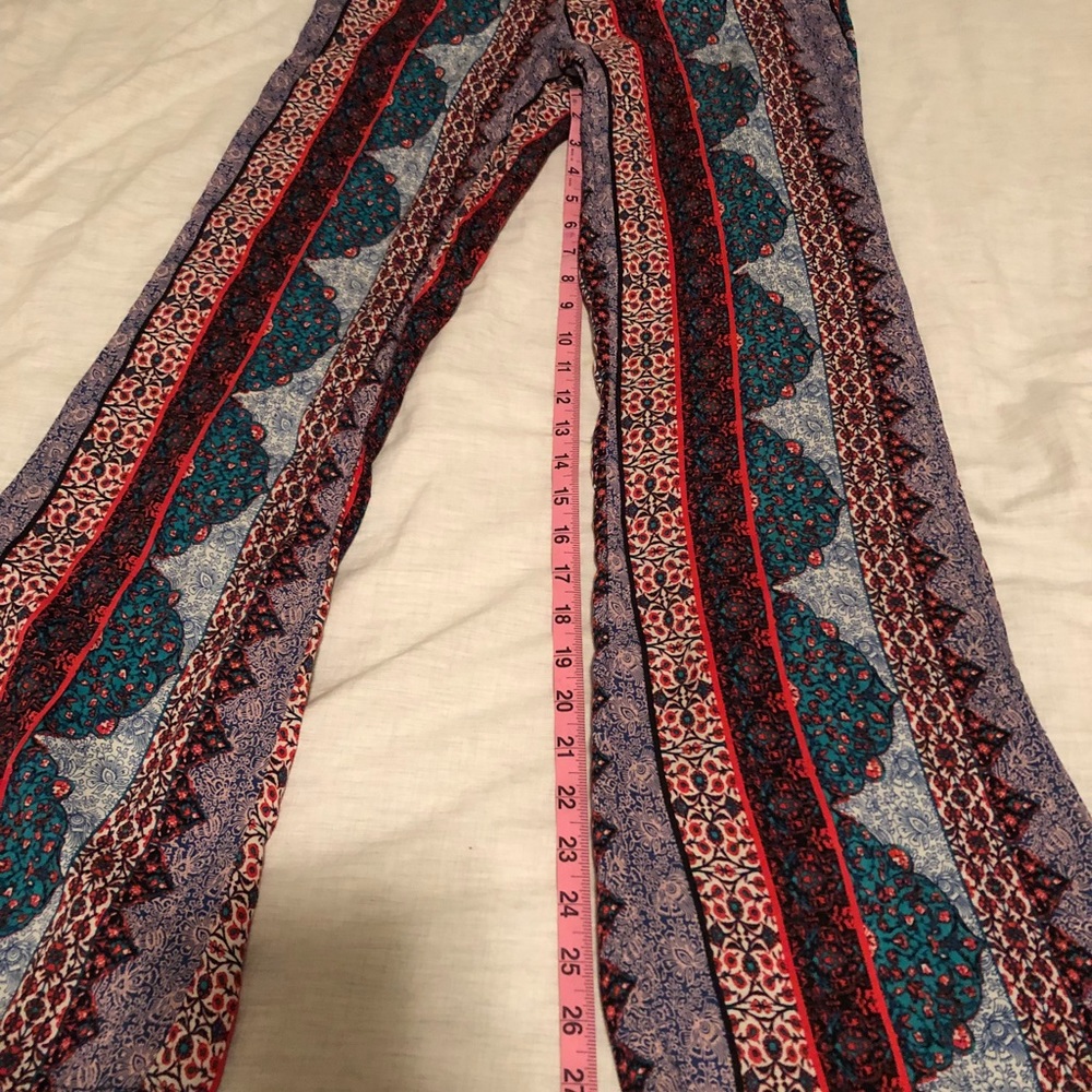 NWT Slight flare, Wide leg Pant